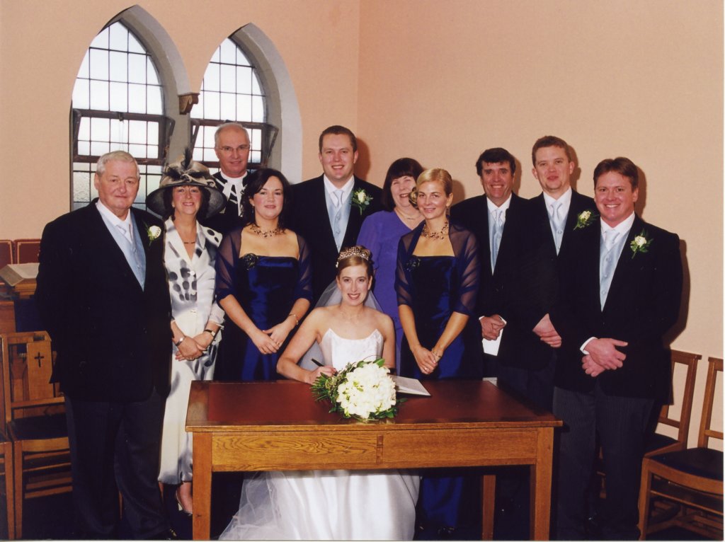 signingneg20.jpg