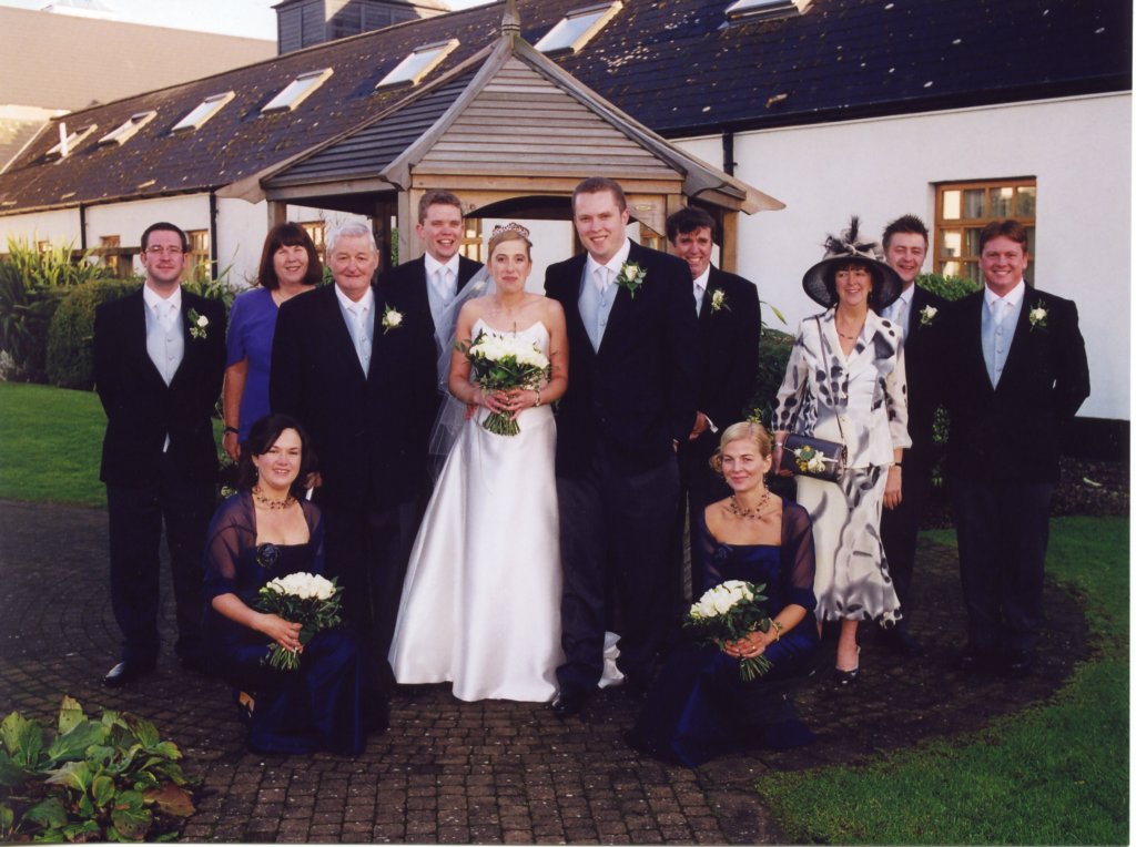 weddingpartyparentsneg9a.jpg